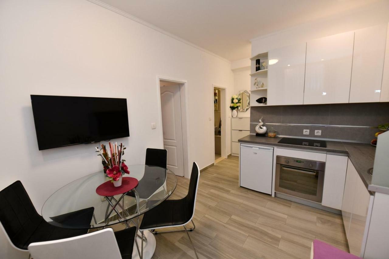Apartment Cecilija سيني المظهر الخارجي الصورة