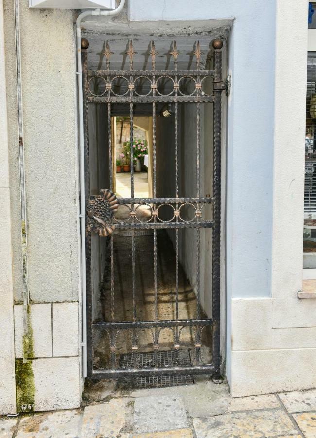 Apartment Cecilija سيني المظهر الخارجي الصورة