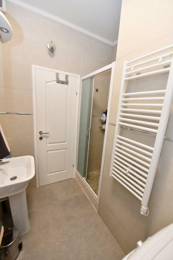 Apartment Cecilija سيني المظهر الخارجي الصورة