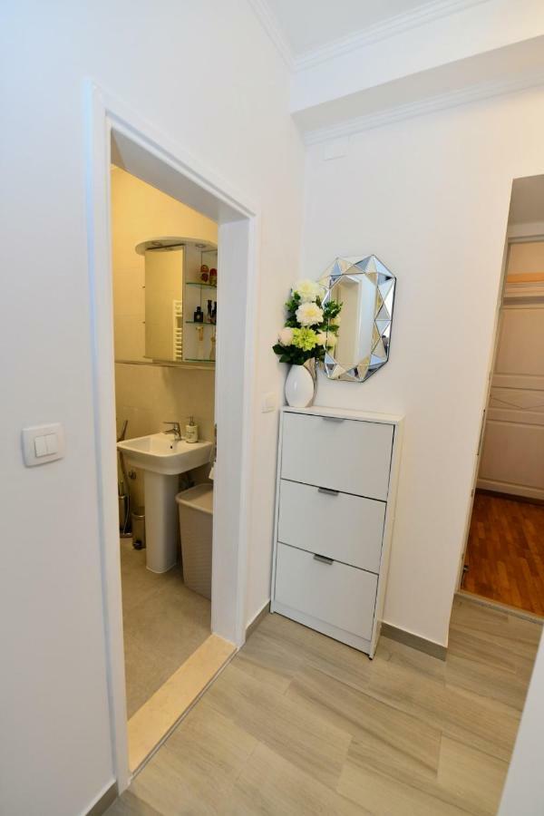 Apartment Cecilija سيني المظهر الخارجي الصورة